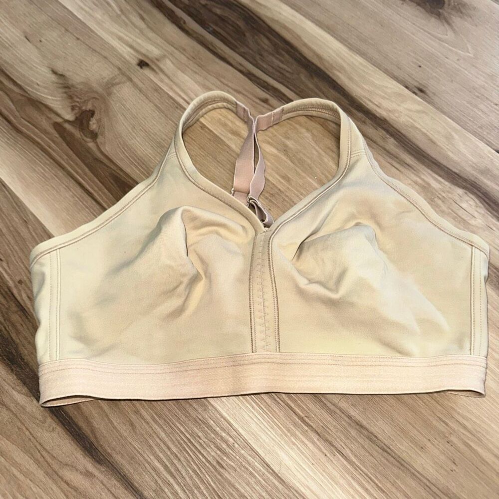 Soma 38D nude embraceable FC unlined wireless bra